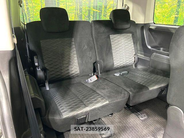 Mitsubishi DELICA 2023-11 8524402-9