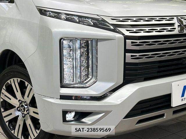 Mitsubishi DELICA 2023-11 8524402-12