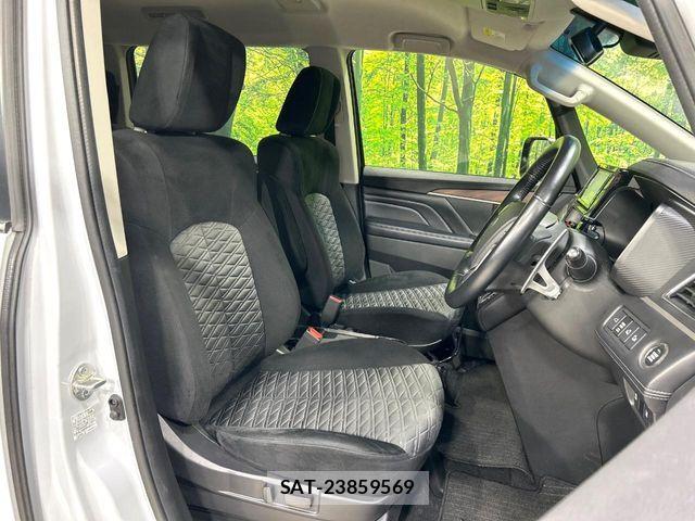 Mitsubishi DELICA 2023-11 8524402-7