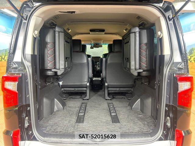 Mitsubishi DELICA 2020-07 8524401-10