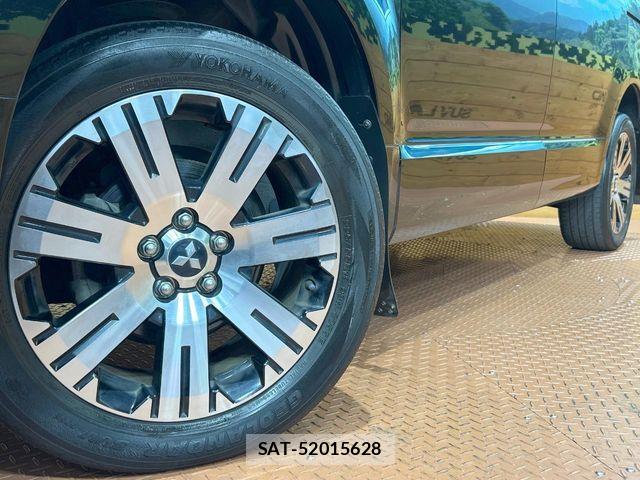 Mitsubishi DELICA 2020-07 8524401-13