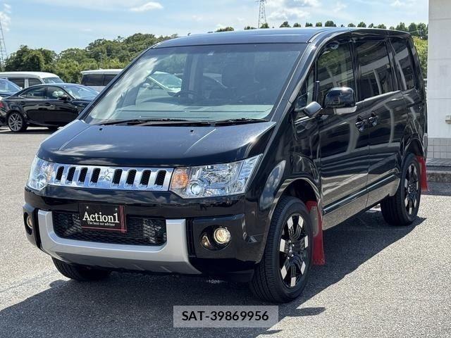 Mitsubishi DELICA 2013-07 8561698-0