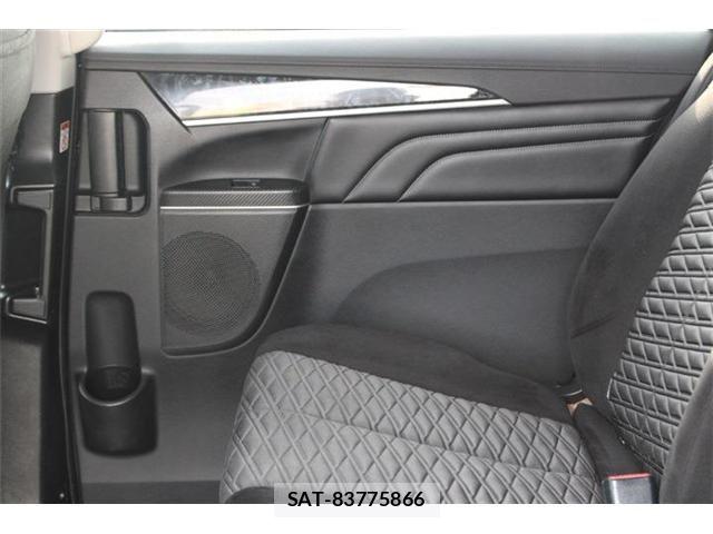 Mitsubishi DELICA 2019-08 8561696-27