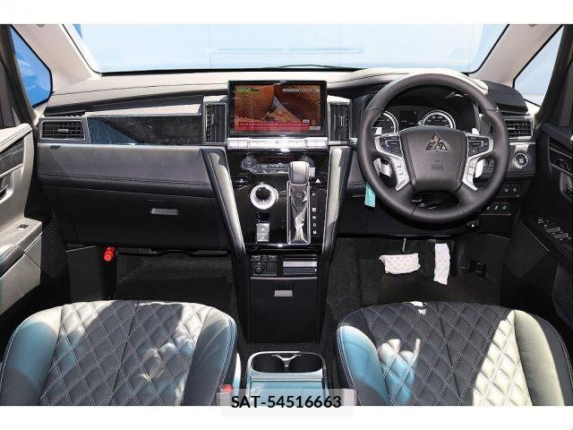 Mitsubishi DELICA 2019-01 8561690-2
