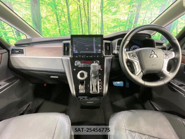 Mitsubishi DELICA 2024-05 8561693-1