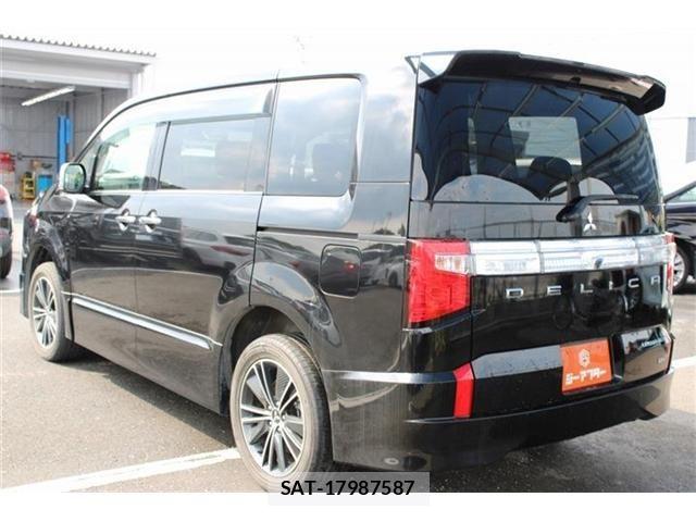 Mitsubishi DELICA 2019-02 8561695-17