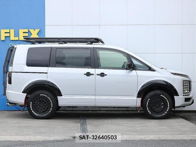 Mitsubishi DELICA 2025-01 8561692-4