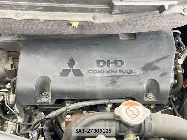 Mitsubishi DELICA 2018-03 8561697-17
