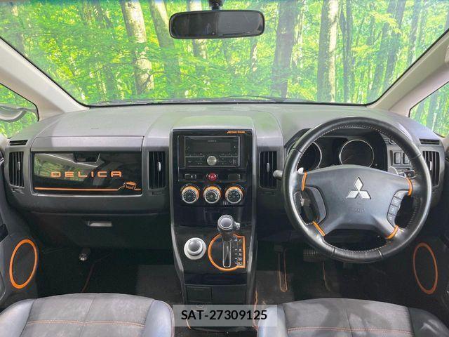 Mitsubishi DELICA 2018-03 8561697-1