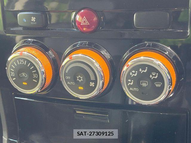 Mitsubishi DELICA 2018-03 8561697-4