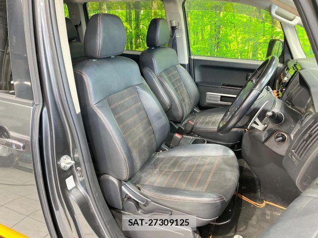 Mitsubishi DELICA 2018-03 8561697-7