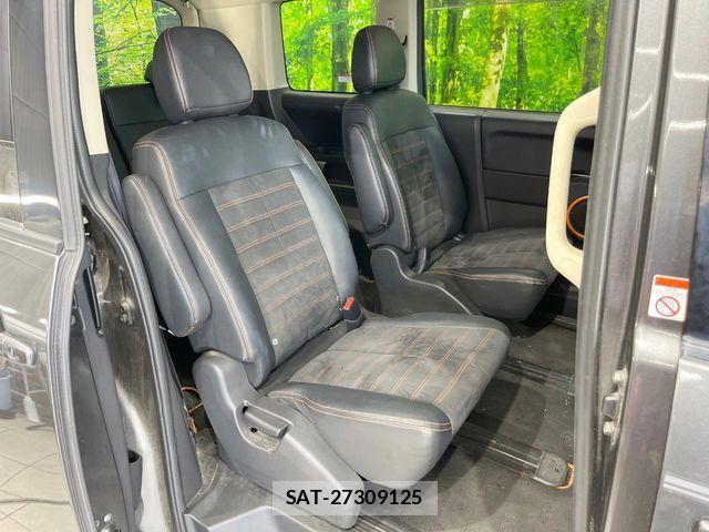 Mitsubishi DELICA 2018-03 8561697-8
