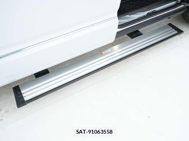 Mitsubishi DELICA 2023-03 8561694-17