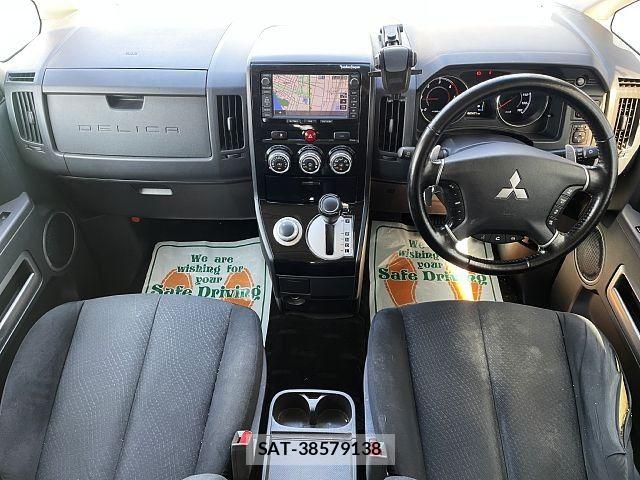 Mitsubishi DELICA 2014-08 8626503-1
