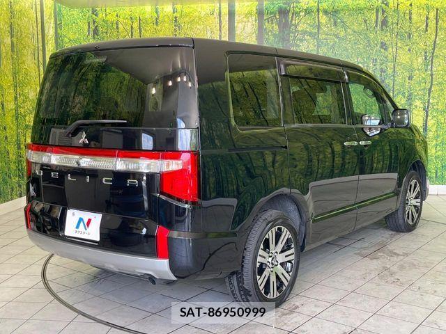 Mitsubishi DELICA 2024-12 8626497-17