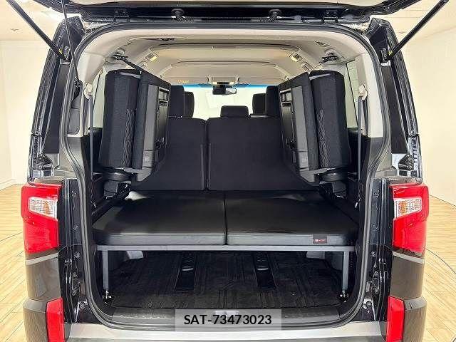 Mitsubishi DELICA 2023-09 8626499-12