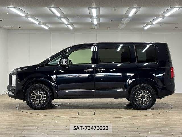 Mitsubishi DELICA 2023-09 8626499-16