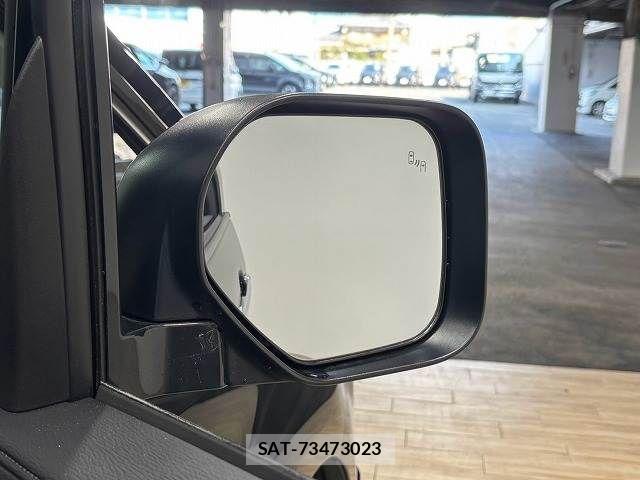 Mitsubishi DELICA 2023-09 8626499-5