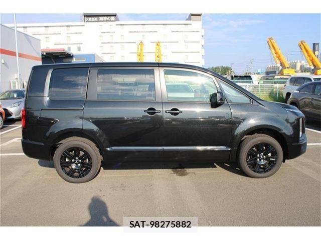 Mitsubishi DELICA 2025-03 8626496-9