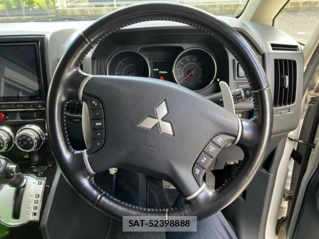 Mitsubishi DELICA 2017-10 8626504-14