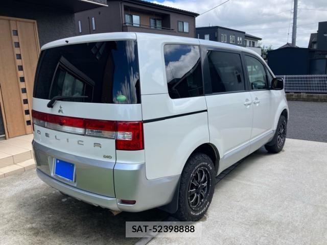 Mitsubishi DELICA 2017-10 8626504-2