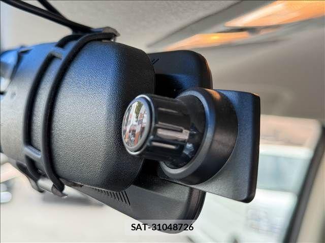 Mitsubishi DELICA 2012-01 8626508-15