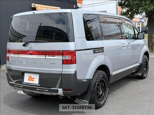 Mitsubishi DELICA 2012-01 8626508-23