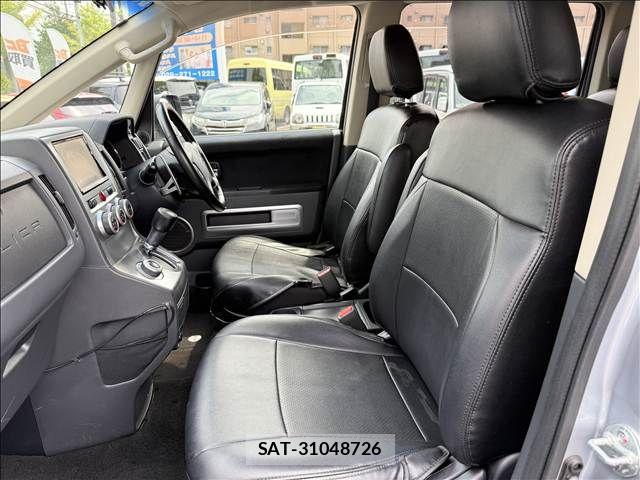 Mitsubishi DELICA 2012-01 8626508-24