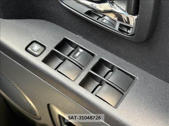 Mitsubishi DELICA 2012-01 8626508-28
