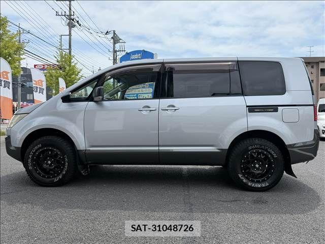 Mitsubishi DELICA 2012-01 8626508-5