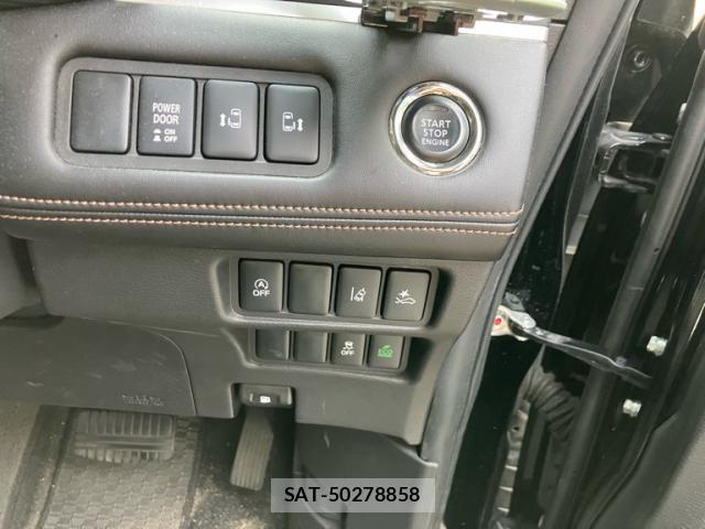 Mitsubishi DELICA 2021-10 8658758-11