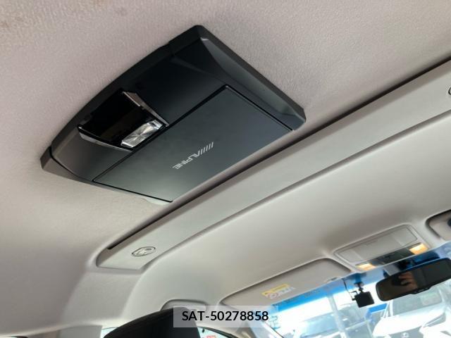 Mitsubishi DELICA 2021-10 8658758-7