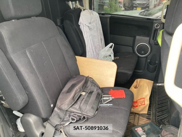 Mitsubishi DELICA 2012-12 8658774-12