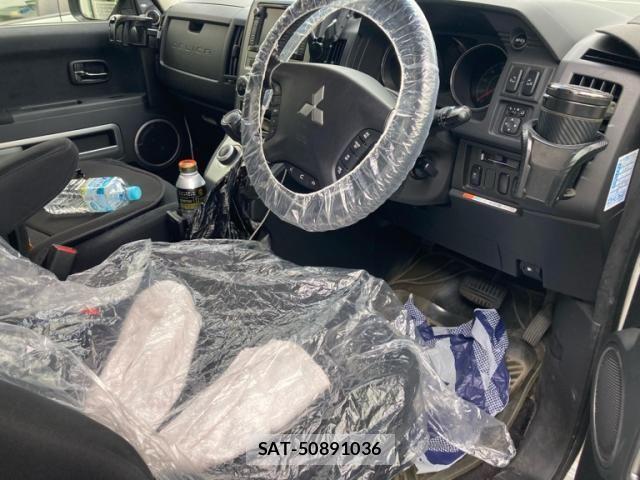 Mitsubishi DELICA 2012-12 8658774-14