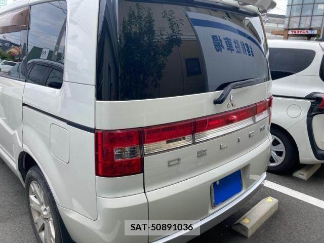 Mitsubishi DELICA 2012-12 8658774-1