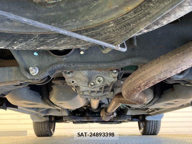 Mitsubishi DELICA 2015-08 8658762-19