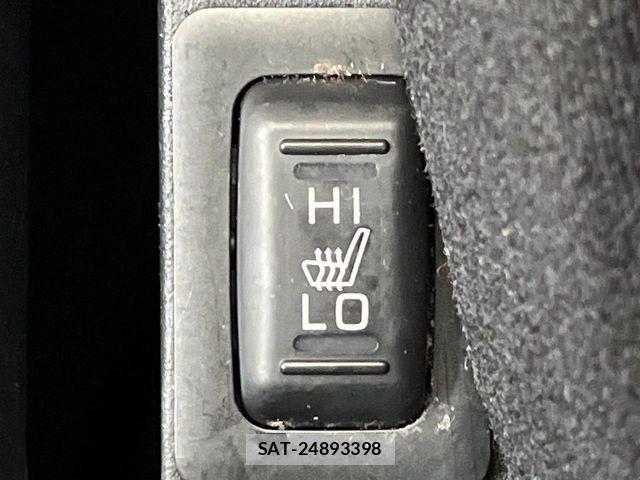 Mitsubishi DELICA 2015-08 8658762-5