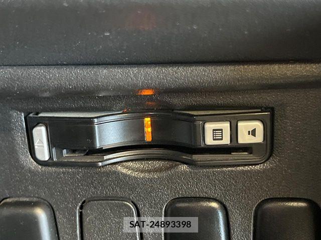 Mitsubishi DELICA 2015-08 8658762-6