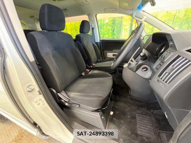 Mitsubishi DELICA 2015-08 8658762-7