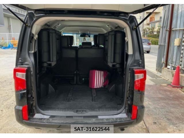 Mitsubishi DELICA 2020-09 8658761-11