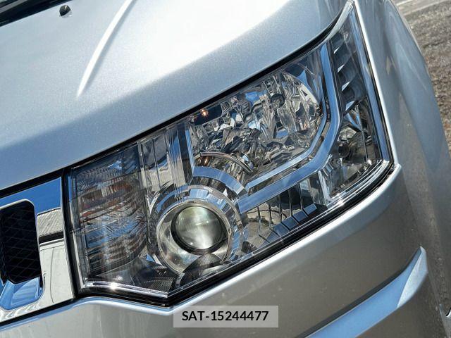 Mitsubishi DELICA 2007-06 8658773-18