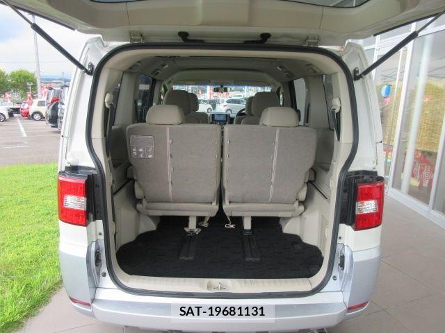 Mitsubishi DELICA 2013-10 8658764-9