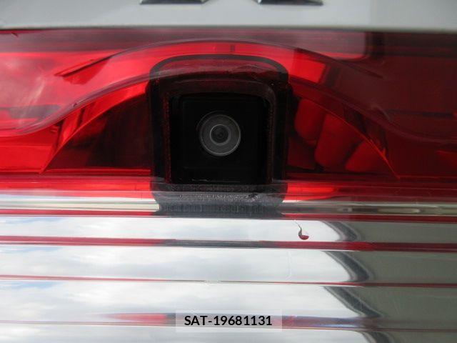 Mitsubishi DELICA 2013-10 8658764-10