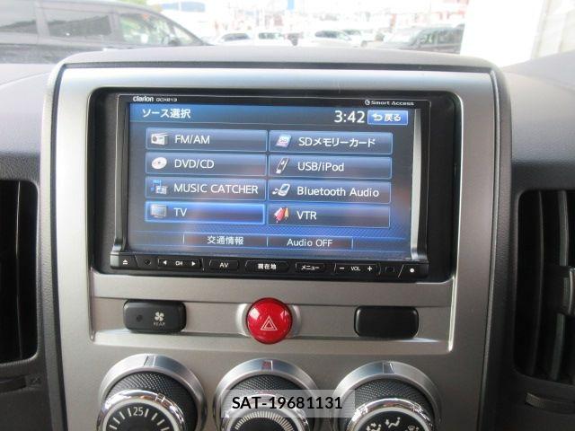 Mitsubishi DELICA 2013-10 8658764-13