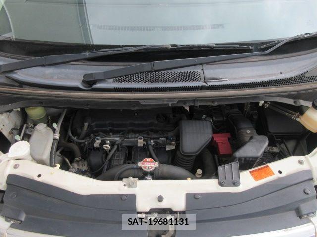 Mitsubishi DELICA 2013-10 8658764-25