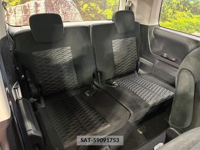 Mitsubishi DELICA 2022-10 8666063-9