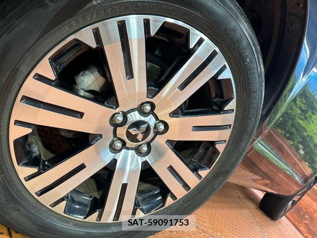 Mitsubishi DELICA 2022-10 8666063-13