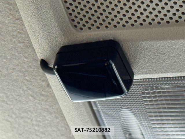 Mitsubishi DELICA 2009-11 8658765-15