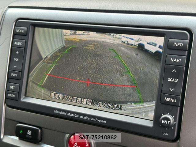 Mitsubishi DELICA 2009-11 8658765-4