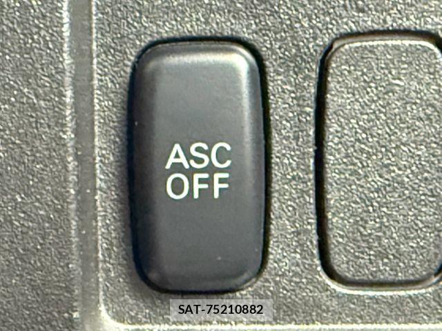 Mitsubishi DELICA 2009-11 8658765-8